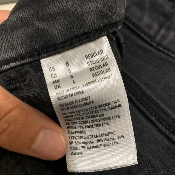 American Eagle Black Jeans - Picture 2 of 2